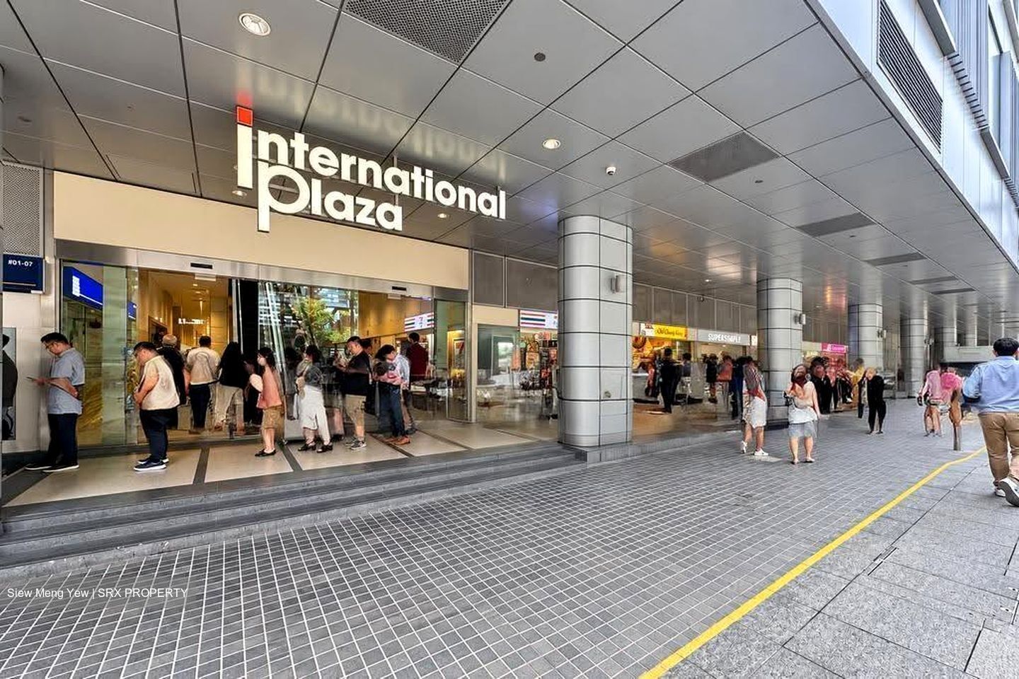 International Plaza (D2), Retail #638086641